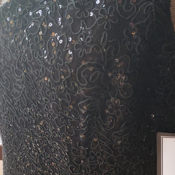 NWT Shelli Segal Elegant LBD w/ Feather Trim sz 16 - Picture 5 of 12